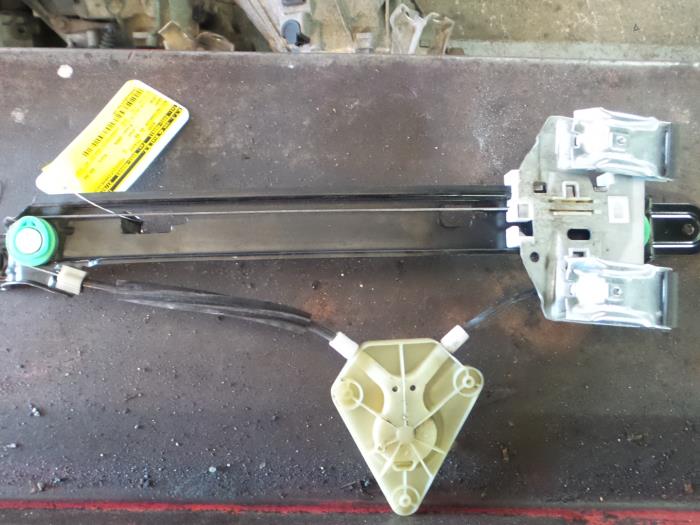 Seat Leon Ruitmechaniek 4Deurs rechts-achter