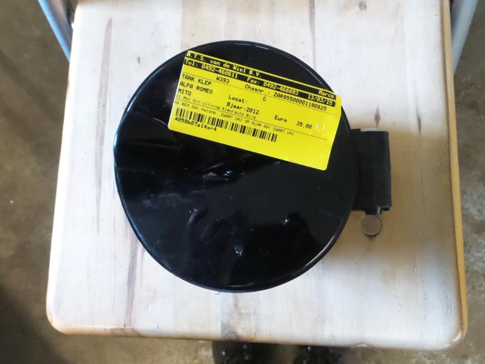 Alfa Romeo Mito Tank Klep