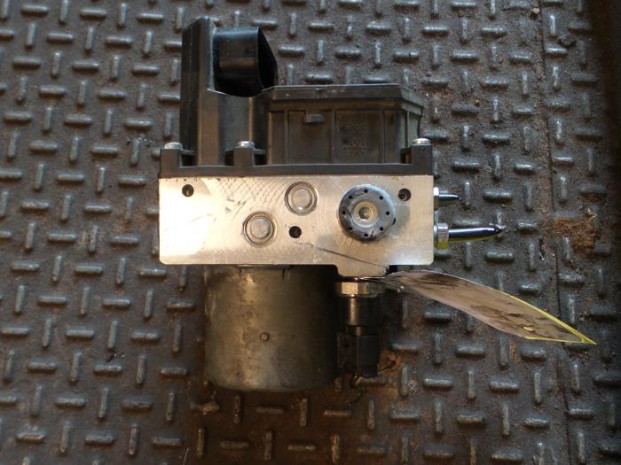 Alfa Romeo 156 ABS Pomp