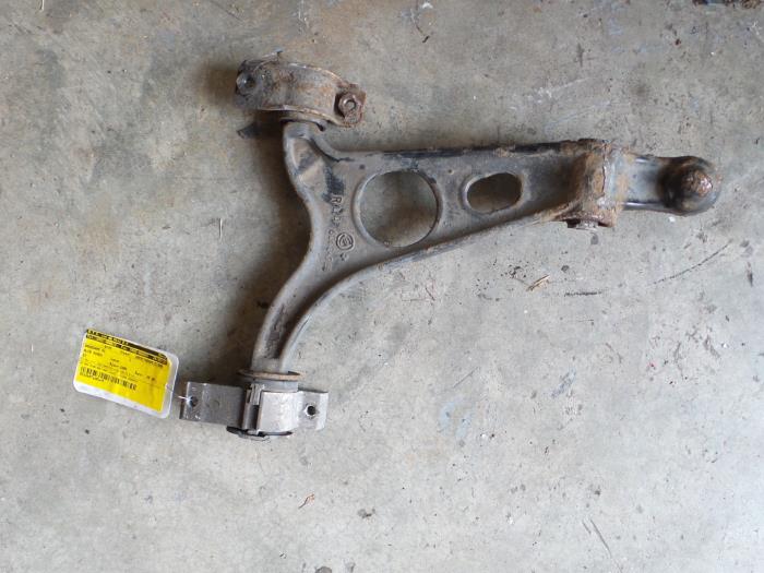 Alfa Romeo GT Draagarm rechts-voor