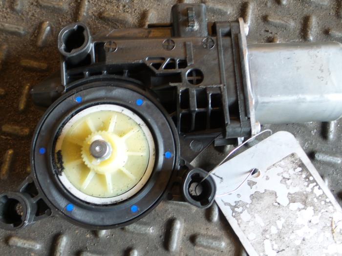 Seat Ibiza Raammotor Portier