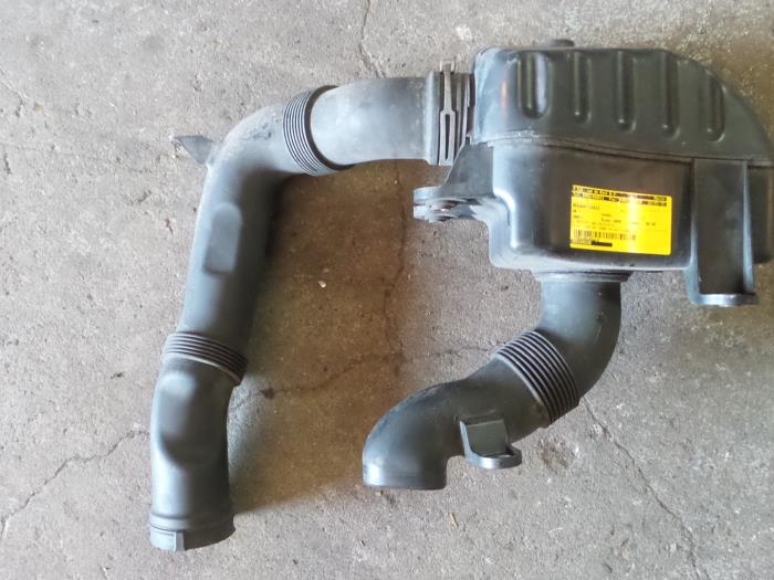 Volkswagen Caddy Resonantiehuis