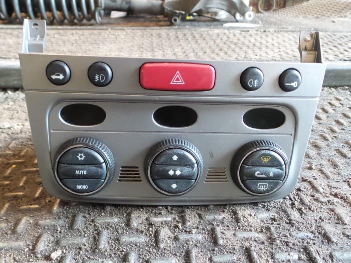 Alfa Romeo 147 Kachel Bedieningspaneel