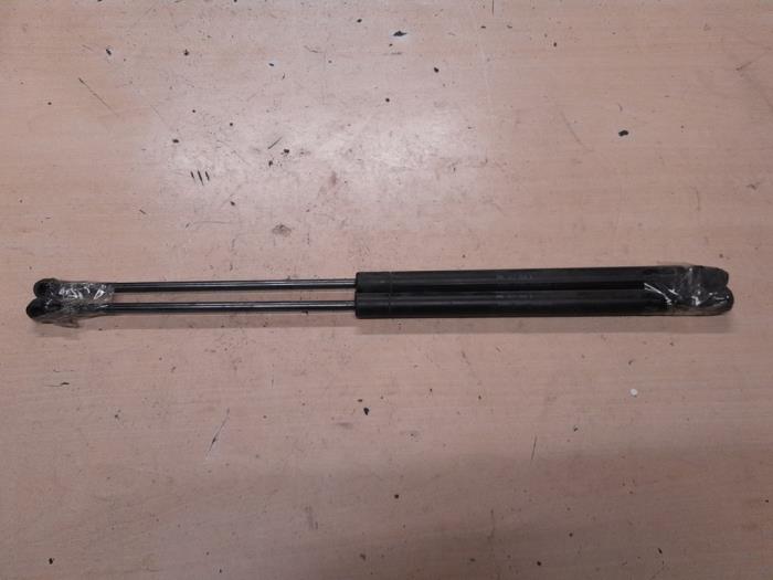 Seat Leon Gasdemper links-achter