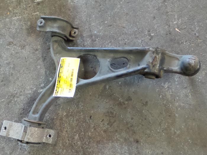 Alfa Romeo 147 Draagarm rechts-voor