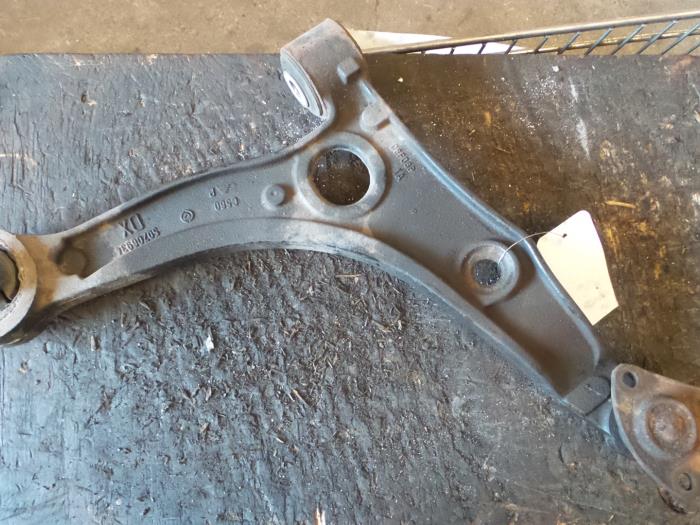 Peugeot Boxer Draagarm rechts-voor