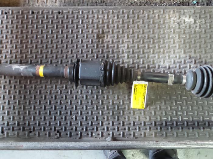 Alfa Romeo Giulietta Aandrijfas rechts-voor