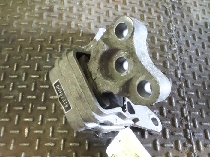 Alfa Romeo Giulietta Motorsteun