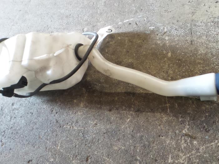 Alfa Romeo Giulietta Ruitensproeiertank voor