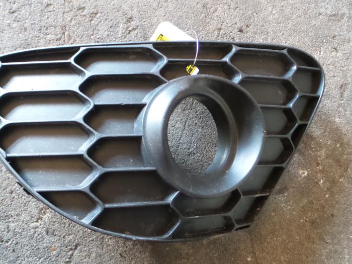 Alfa Romeo Giulietta Bumper Rooster