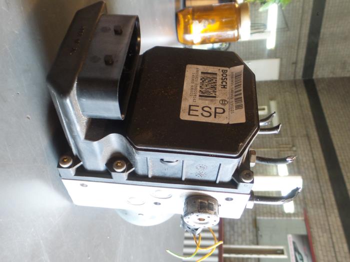 Alfa Romeo 147 ABS Pomp