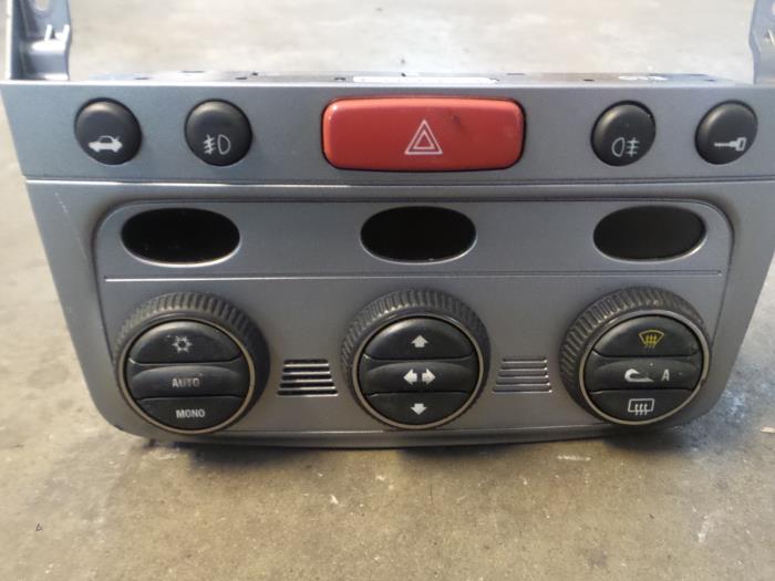 Alfa Romeo 147 Kachel Bedieningspaneel
