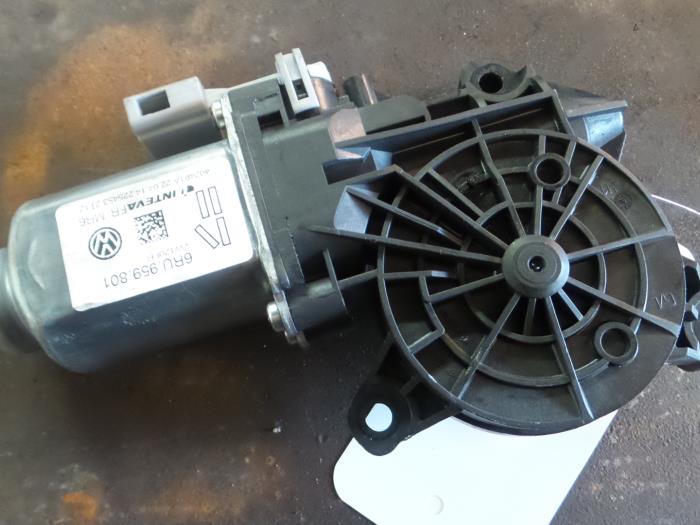 Volkswagen UP Raammotor Portier