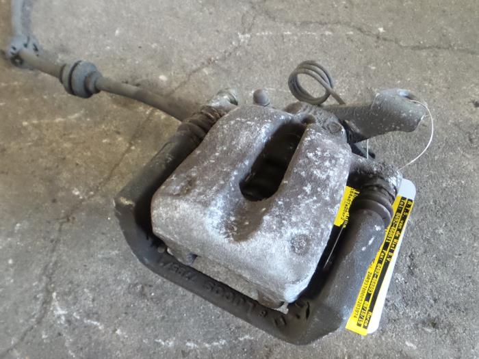 Alfa Romeo GT Remklauw (Tang) rechts-achter