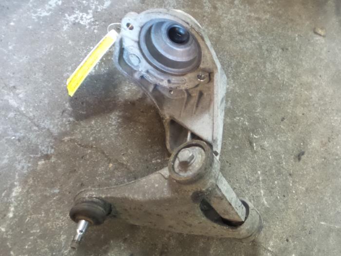 Alfa Romeo GT Draagarm rechts-voor