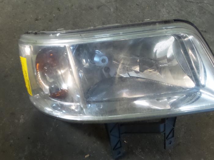 Volkswagen Transporter Koplamp rechts