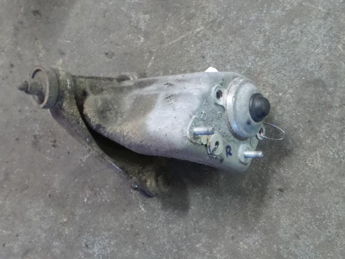 Alfa Romeo GT Draagarm rechts-voor