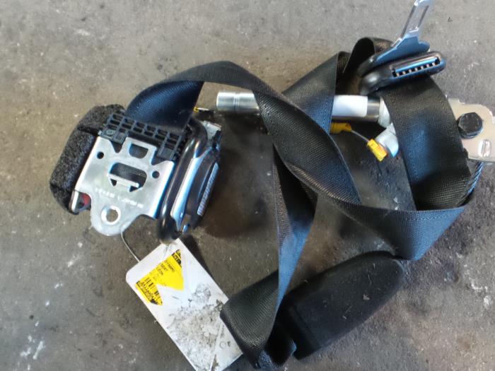 Alfa Romeo Mito Gordelspanner links