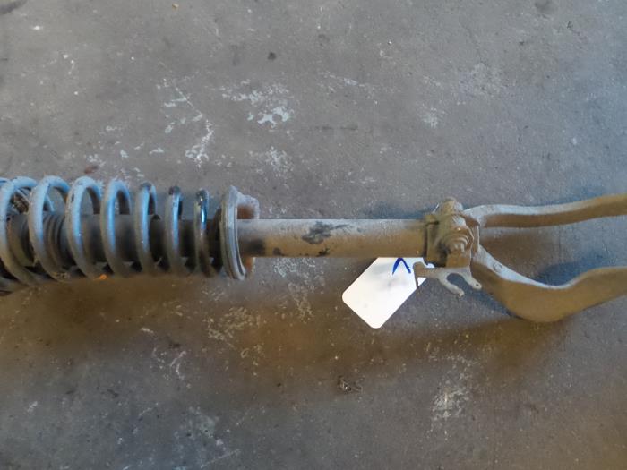 Alfa Romeo GT Schokdemperpoot links-voor