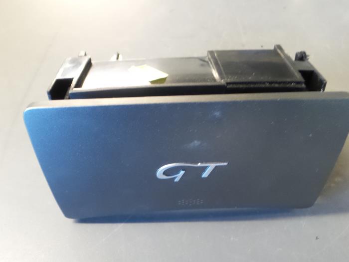 Alfa Romeo GT Asbak voor