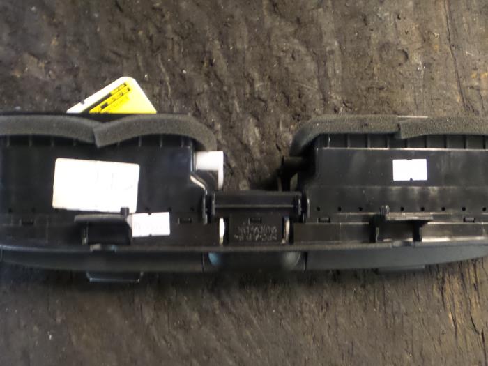 Alfa Romeo Giulietta Paniekverlichtings Schakelaar