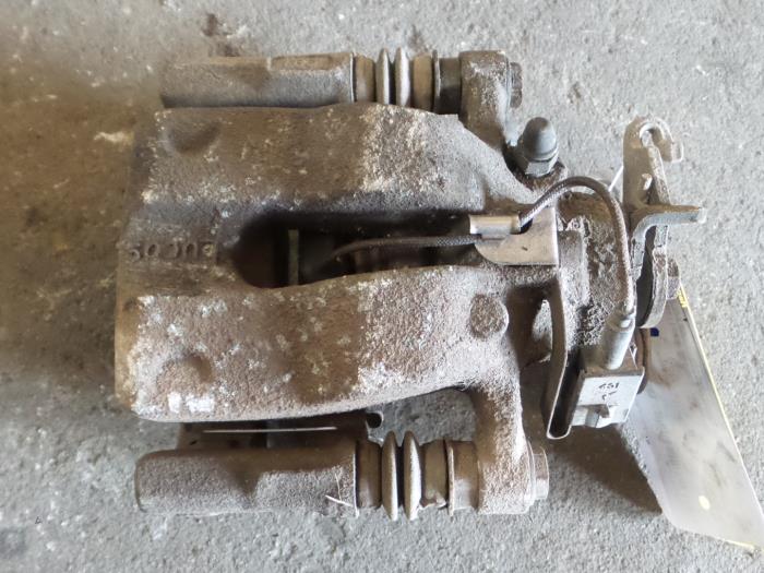 Alfa Romeo Mito Remklauw (Tang) links-achter