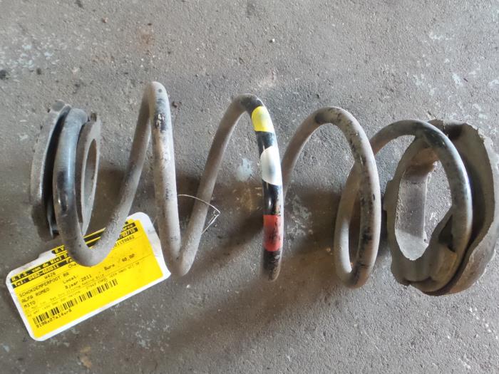 Alfa Romeo Mito Schokdemperpoot rechts-achter