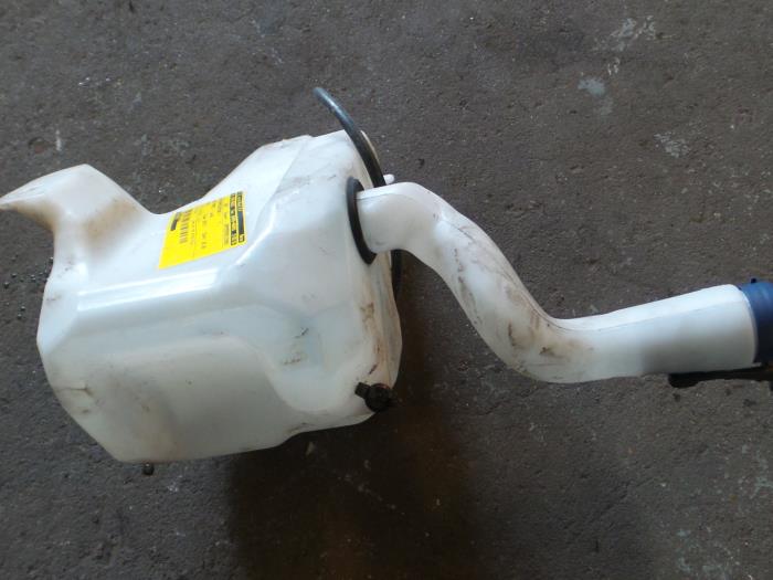 Alfa Romeo Mito Ruitensproeiertank voor