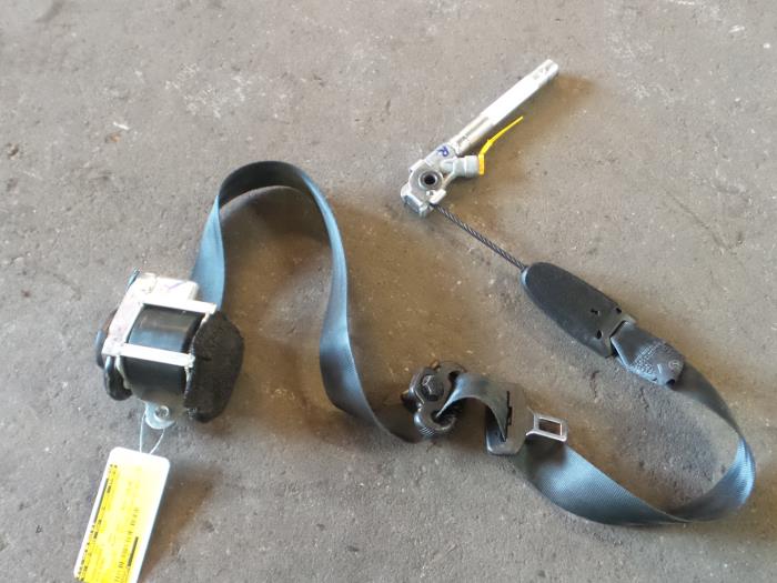 Alfa Romeo Mito Gordelspanner rechts