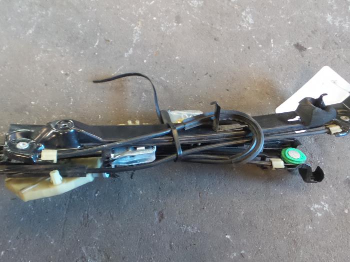 Seat Leon Ruitmechaniek 4Deurs rechts-voor