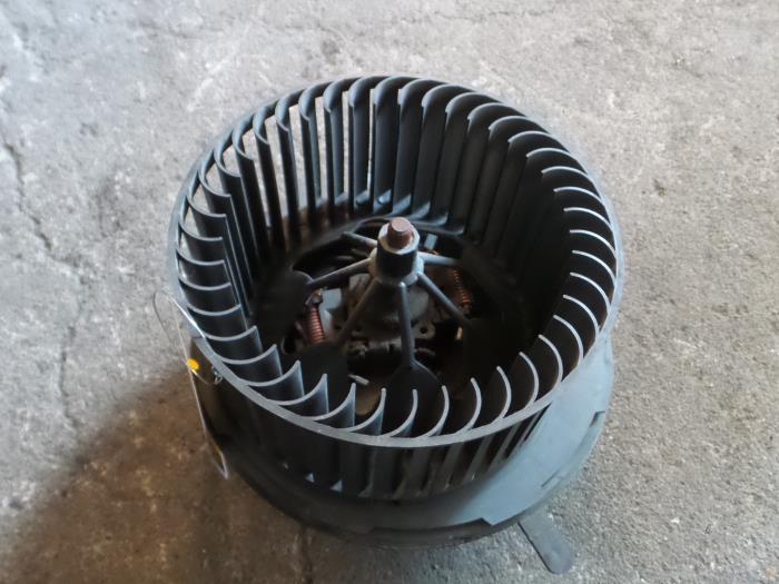 Volkswagen Caddy Kachel Ventilatiemotor