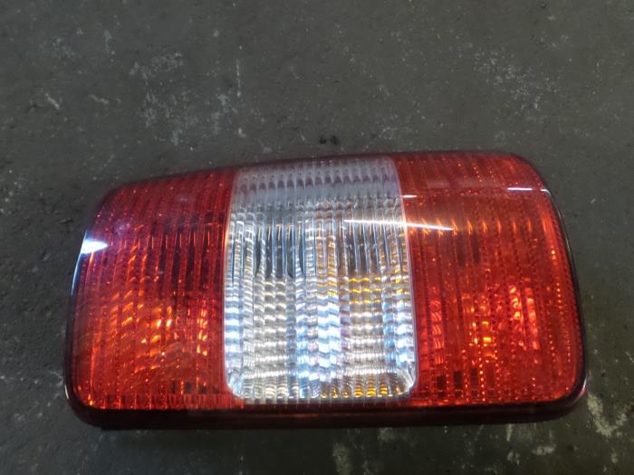 Volkswagen Caddy Achterlicht rechts