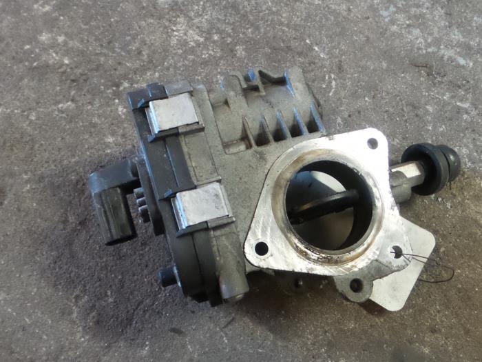 Alfa Romeo Mito Gasklephuis