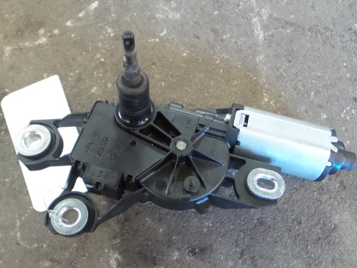Seat Leon Ruitenwissermotor achter