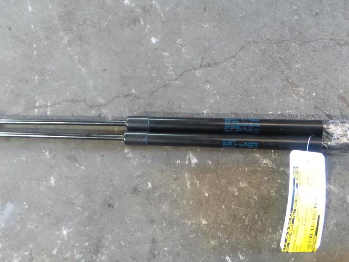 Seat Leon Set Gasdempers Achterklep