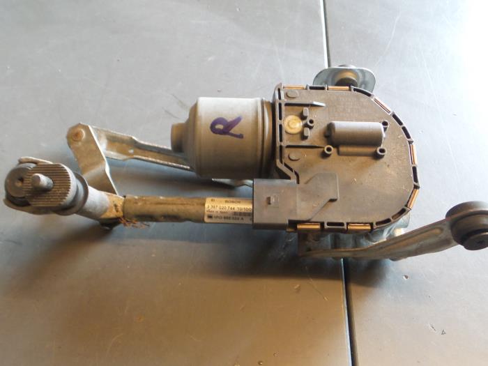 Seat Leon Ruitenwissermotor voor