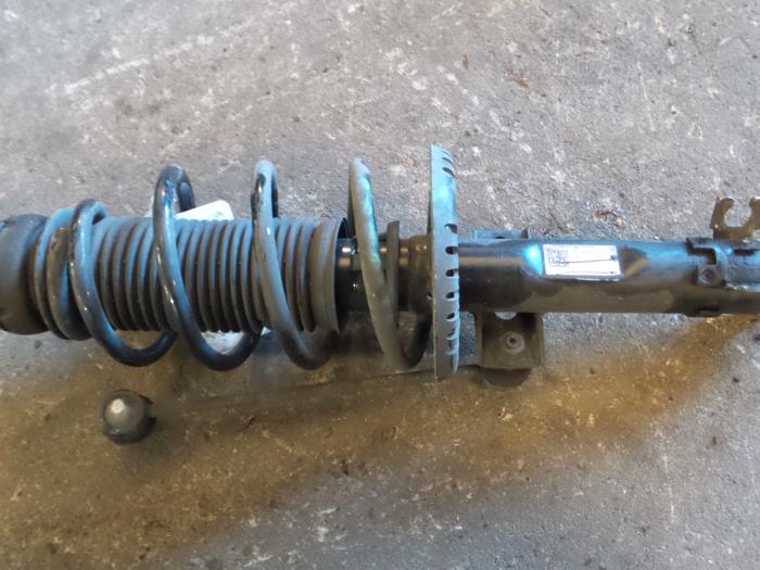 Seat Ibiza Schokdemperpoot links-voor