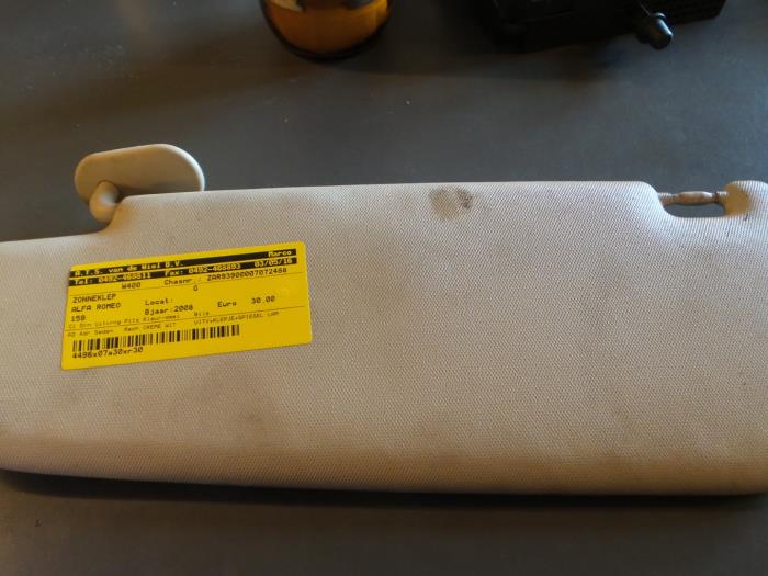 Alfa Romeo 159 Zonneklep