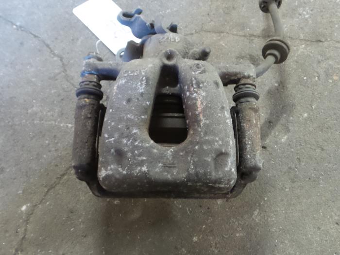 Alfa Romeo 159 Remklauw (Tang) rechts-achter