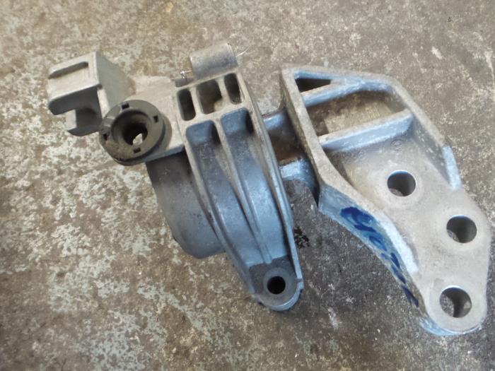 Alfa Romeo Giulietta Motorsteun