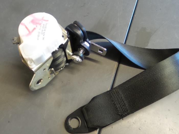 Alfa Romeo Giulietta Veiligheidsgordel links-achter