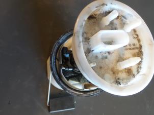 Gebruikte Brandstofpomp Elektrisch Seat Ibiza IV (6J5) 1.2 12V Prijs € 25,00 Margeregeling aangeboden door A.T.S. van de Wiel