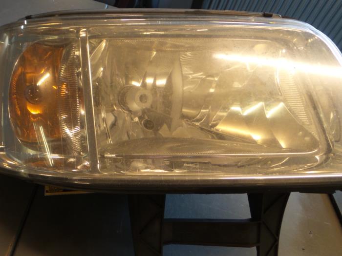 Volkswagen Transporter Koplamp rechts