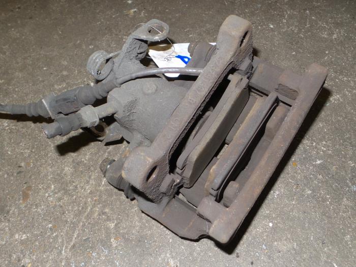 Volkswagen Transporter Remklauw (Tang) rechts-achter