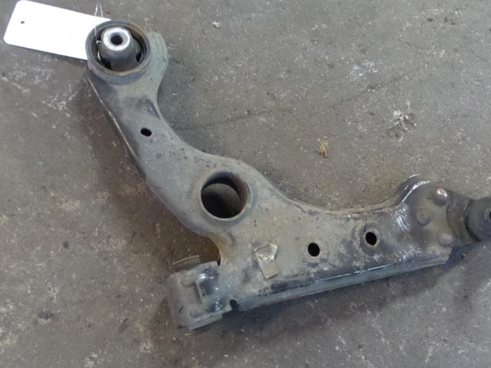 Alfa Romeo Giulietta Draagarm links-voor