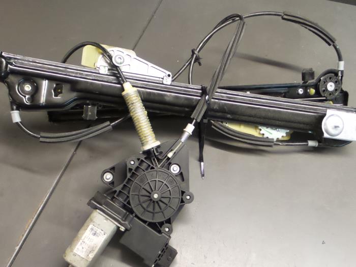 Alfa Romeo Mito Ruitmechaniek 2Deurs rechts-voor