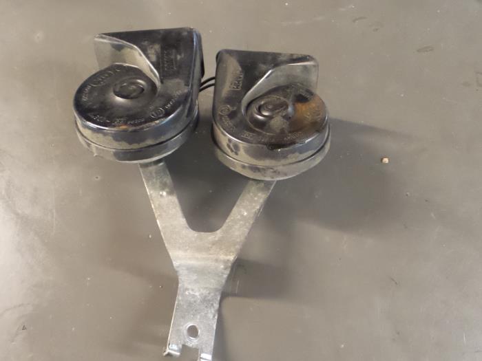 Alfa Romeo Mito Claxon