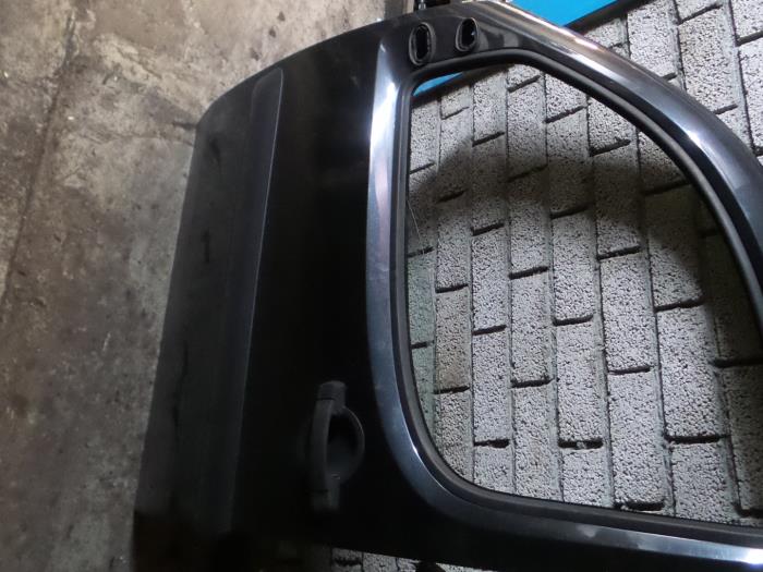 Fiat Doblo Portier 2Deurs links