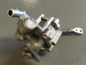 Gebruikte Servopomp Fiat Doblo Cargo (223) 1.3 D 16V Multijet DPF Prijs € 65,00 Margeregeling aangeboden door A.T.S. van de Wiel