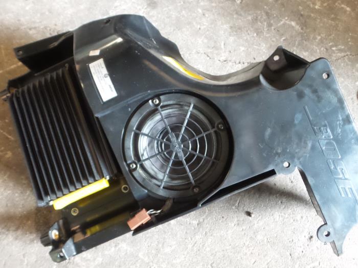 Alfa Romeo 147 Subwoofer